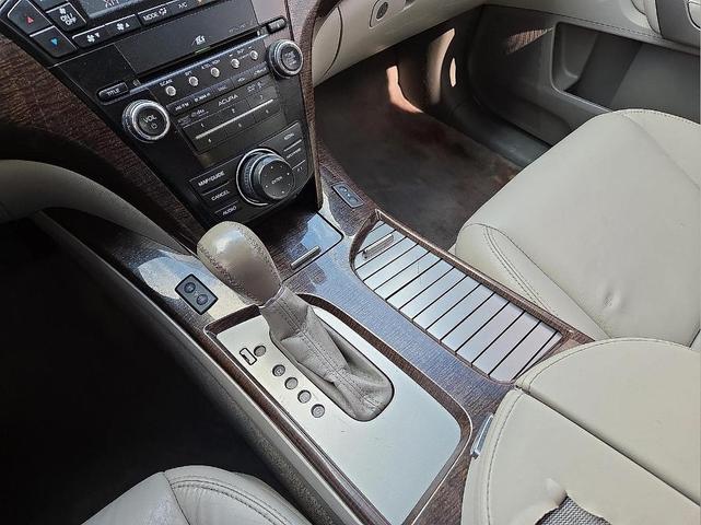 Photo of 2011 Silver Acura MDX