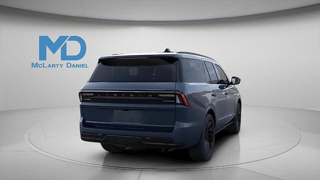 Photo of 2025 Flight Blue Lincoln Navigator