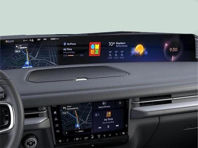 Photo of 2025 Flight Blue Lincoln Navigator