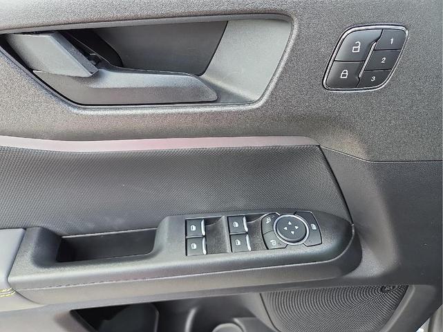 Photo of 2025 Gray Metallic Ford Bronco Sport