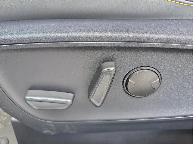 Photo of 2025 Gray Metallic Ford Bronco Sport