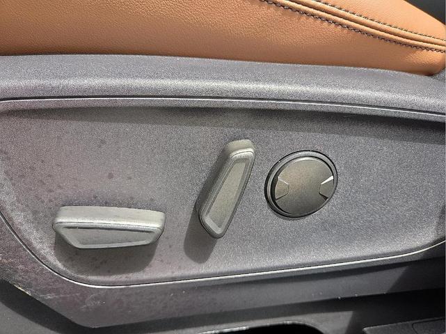 Photo of 2025 Gray Metallic Ford Bronco Sport