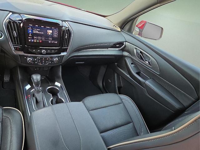Photo of 2022 Cherry Red Tintcoat Chevrolet Traverse