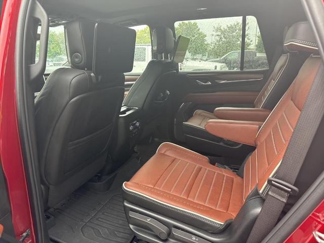 Photo of 2024 Volcanic Red GMC Yukon