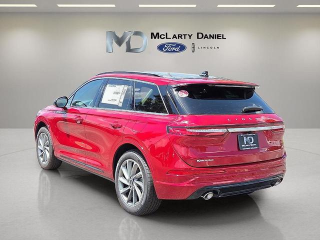 Photo of 2025 Red Carpet Metallic Tinted Clearcoat Lincoln Corsair