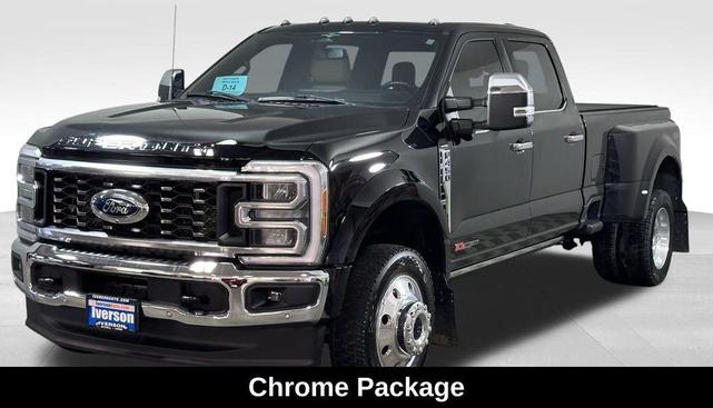 Photo of 2023 Agate Black Metallic Ford F-450