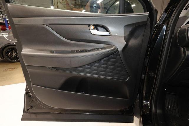 Photo of 2023 Twilight Black Hyundai SANTA FE