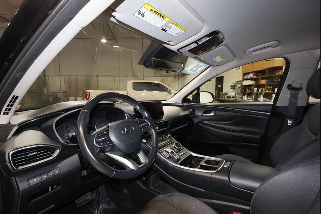 Photo of 2023 Twilight Black Hyundai SANTA FE