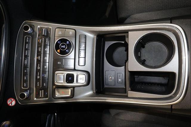 Photo of 2023 Twilight Black Hyundai SANTA FE