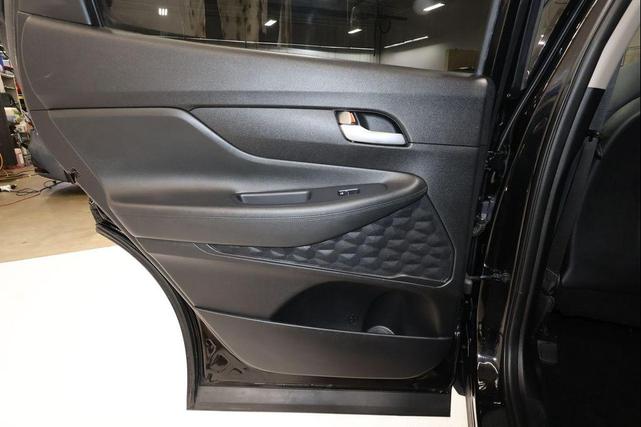 Photo of 2023 Twilight Black Hyundai SANTA FE