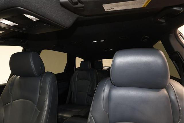 Photo of 2024 Summit White Buick Enclave