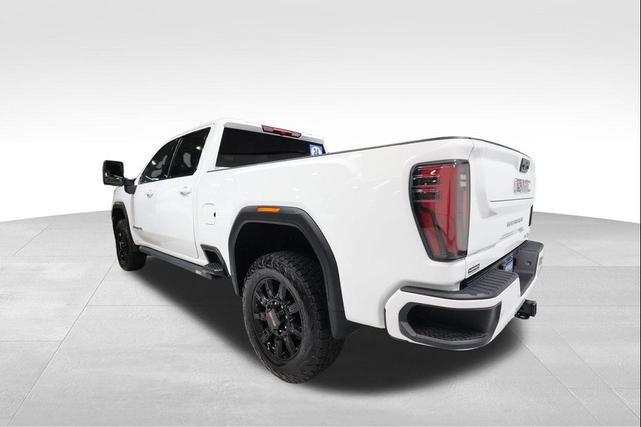 Photo of 2024 Summit White GMC Sierra 2500