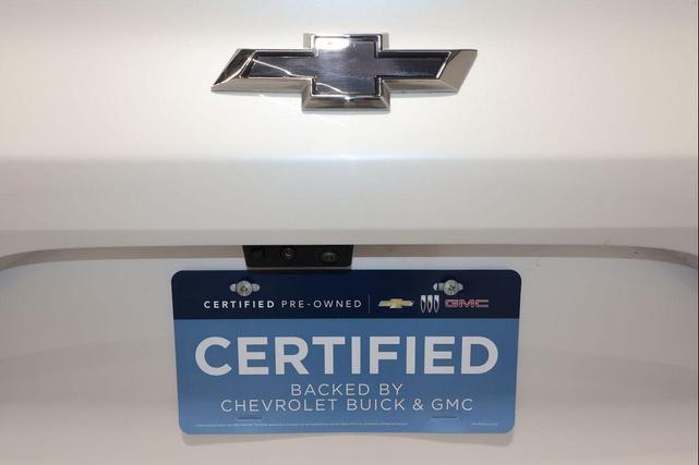 Photo of 2025 Iridescent Pearl Tricoat Chevrolet Blazer EV