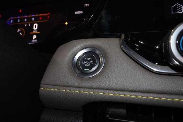 Photo of 2024 Radiant Red Tintcoat Chevrolet Colorado