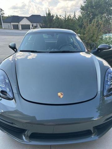 Photo of 2022 Gray Porsche 718 Cayman