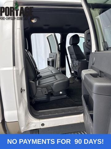 Photo of 2013 White Ford F-350