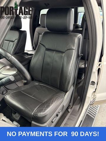 Photo of 2013 White Ford F-350