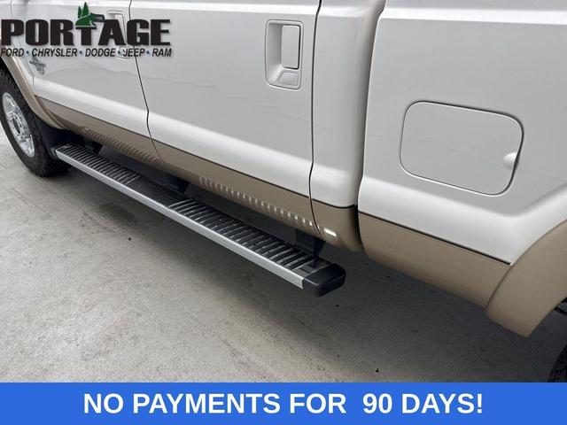 Photo of 2013 White Ford F-350
