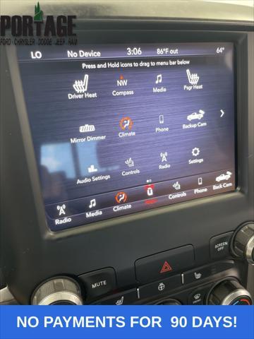 Photo of 2020 Diamond Black Crystal Pearlcoat RAM 2500