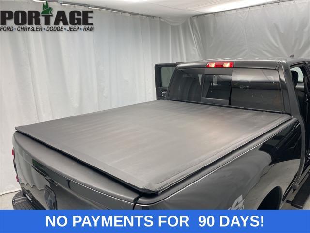 Photo of 2020 Diamond Black Crystal Pearlcoat RAM 2500