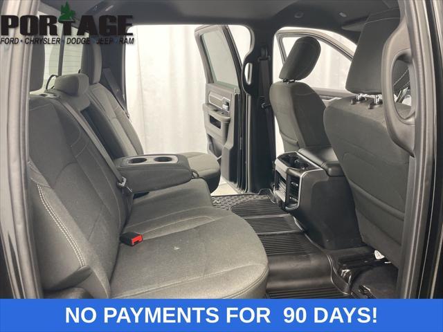 Photo of 2020 Diamond Black Crystal Pearlcoat RAM 2500