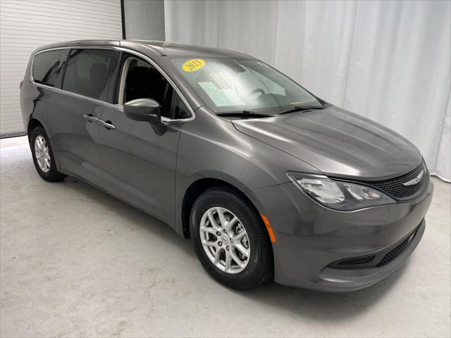 2023 Chrysler Voyager