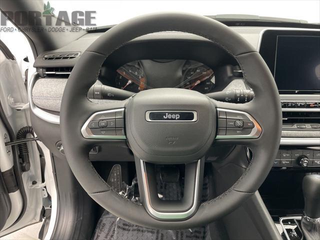 Photo of 2025 Bright White Clearcoat Jeep Compass