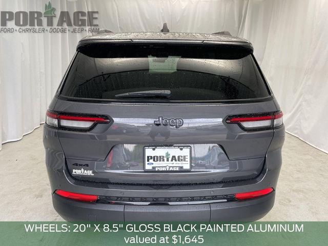 Photo of 2025 Baltic Gray Metallic Clearcoat Jeep Grand Cherokee L