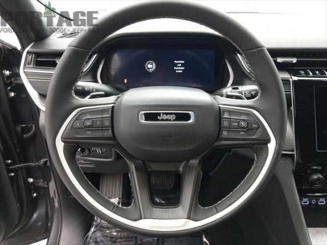 Photo of 2025 Baltic Gray Metallic Clearcoat Jeep Grand Cherokee L