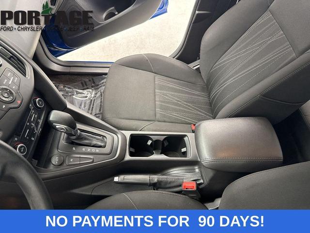Photo of 2018 Lightning Blue Ford Focus