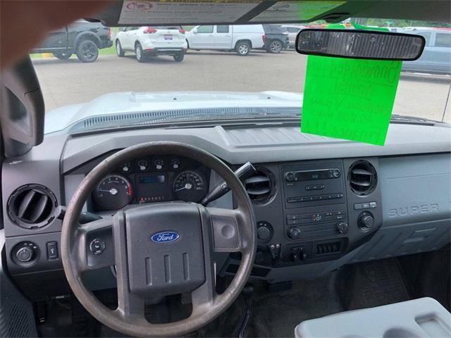 Photo of 2012 Oxford White Ford F-250