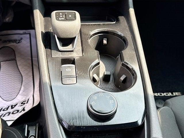 Photo of 2023 Gun Metallic Nissan Rogue