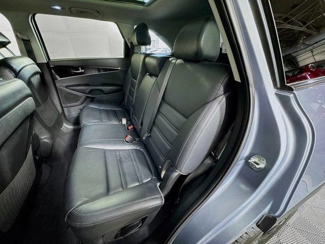 Photo of 2020 Everlasting Silver Kia Sorento