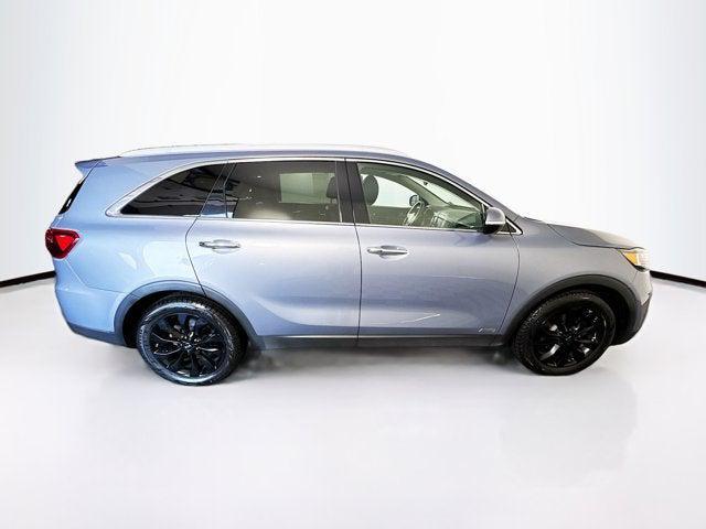Photo of 2020 Everlasting Silver Kia Sorento