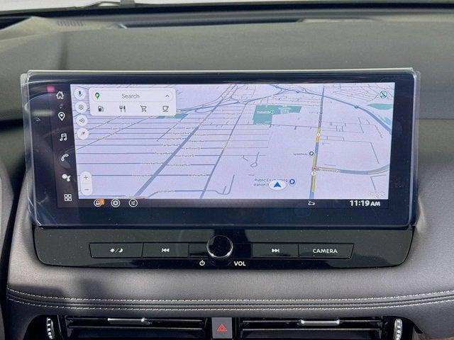Photo of 2026 Everest White Pearl Tricoat Nissan Rogue
