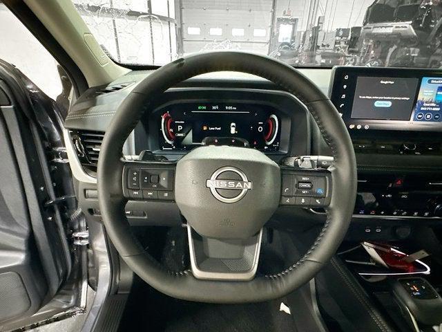 Photo of 2025 Gun Metallic Nissan Rogue