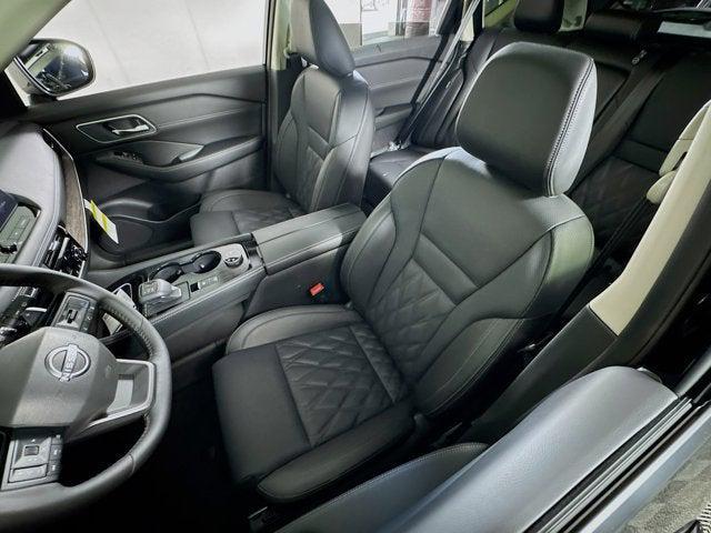 Photo of 2026 Super Black Nissan Rogue