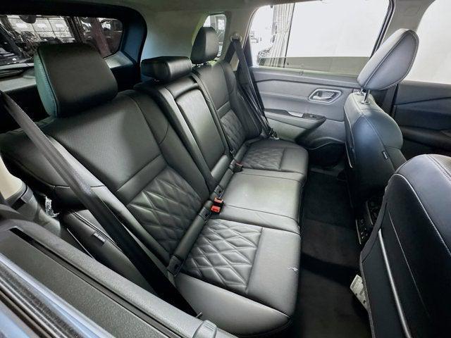 Photo of 2026 Super Black Nissan Rogue