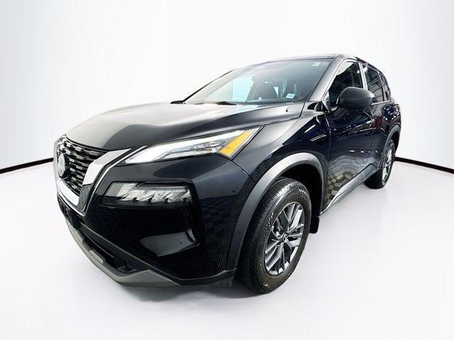 Photo of 2023 Super Black Nissan Rogue