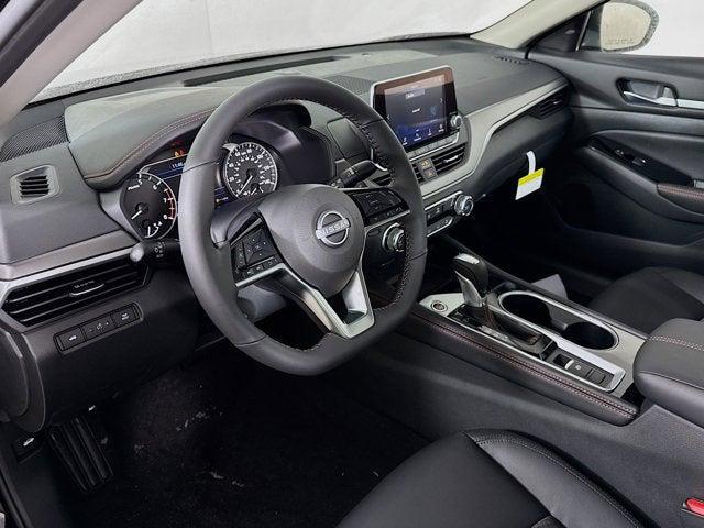 Photo of 2025 Super Black Nissan Altima