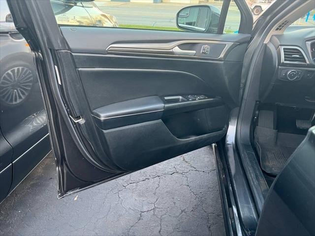 Photo of 2017 Magnetic Ford Fusion