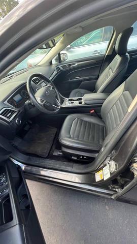 Photo of 2017 Magnetic Ford Fusion