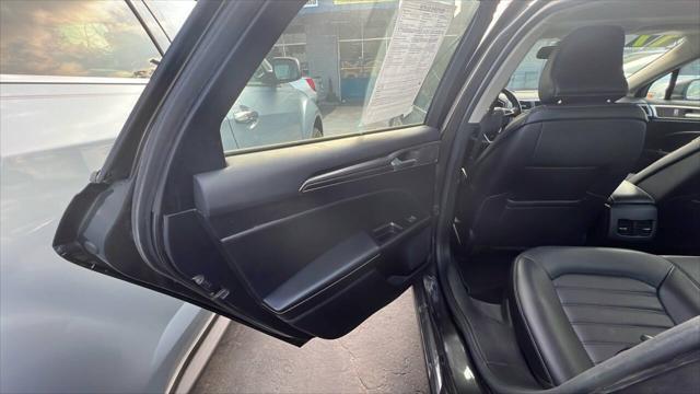 Photo of 2017 Magnetic Ford Fusion