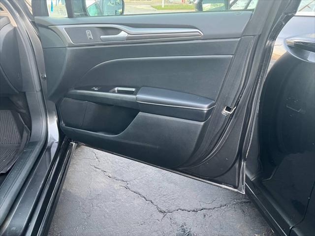Photo of 2017 Magnetic Ford Fusion