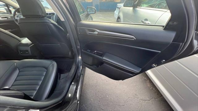 Photo of 2017 Magnetic Ford Fusion