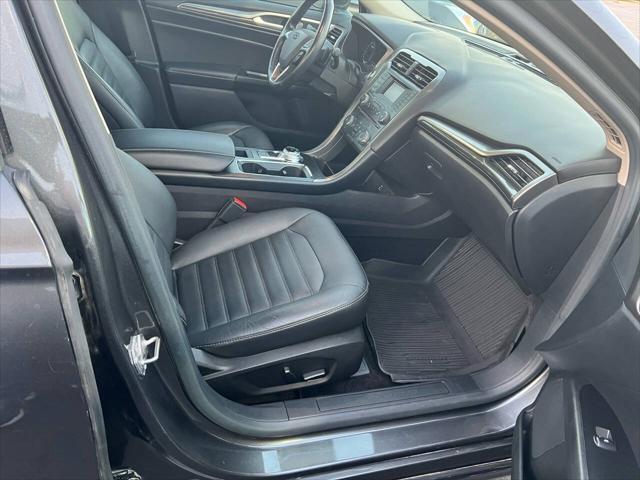 Photo of 2017 Magnetic Ford Fusion
