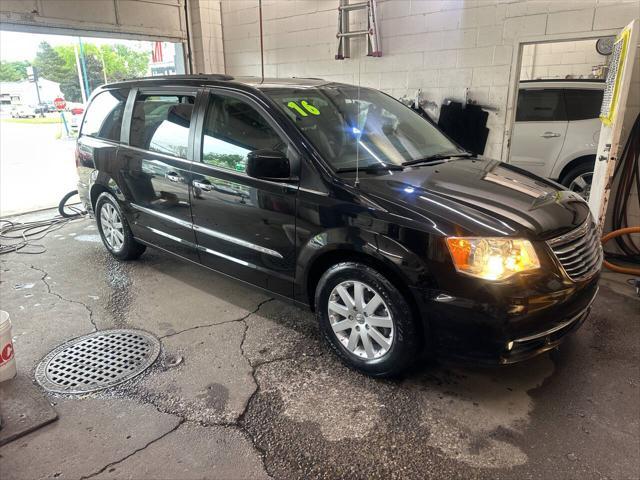 2016 Chrysler Town & Country