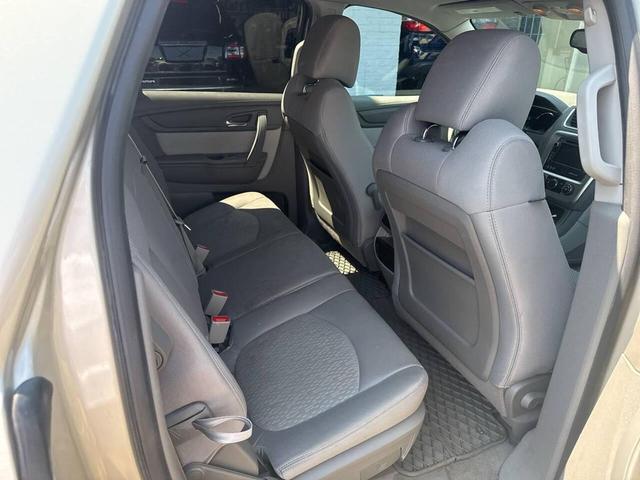 Photo of 2013 Gold GMC Acadia