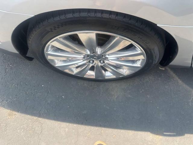 Photo of 2013 Silver Diamond Premium Coat Metallic Lincoln MKS