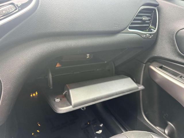 Photo of 2019 Black Jeep Cherokee